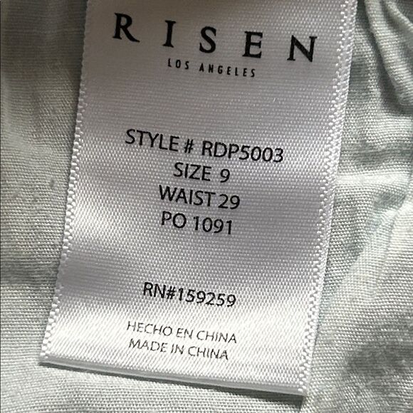 NEW Risen High Rise Girlfriend Jean Shorts - Picture 5 of 7